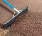 Алуминиев ракел за разпределяне на саморазливна замазка и епоксид Resin Rake 600 мм | Шпатули